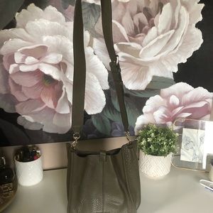 Rebecca Minkoff unlined small feed bag